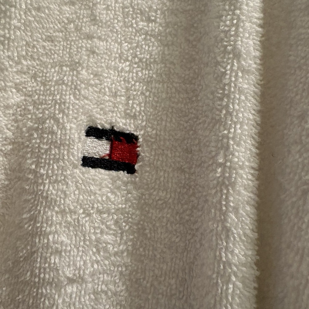 TOMMY HILFIGER 100%TERRY CLOTH WHITE SPA/BATH ROBE UNISEX One Size Belted - Picture 4 of 5